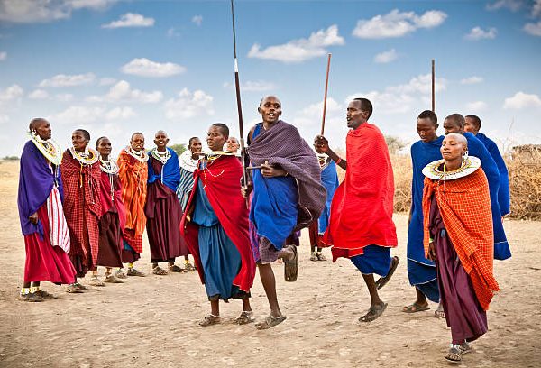things to do in masai mara, kenya community safari, luxury tanzania safari package