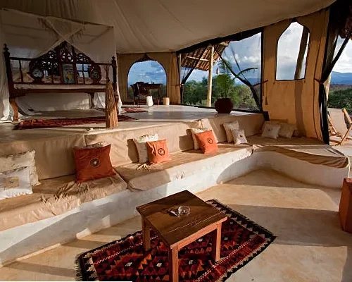 3 Day Elewana Loisaba Lodo Springs Flying Safari – Luxury & Unforgettable Escape