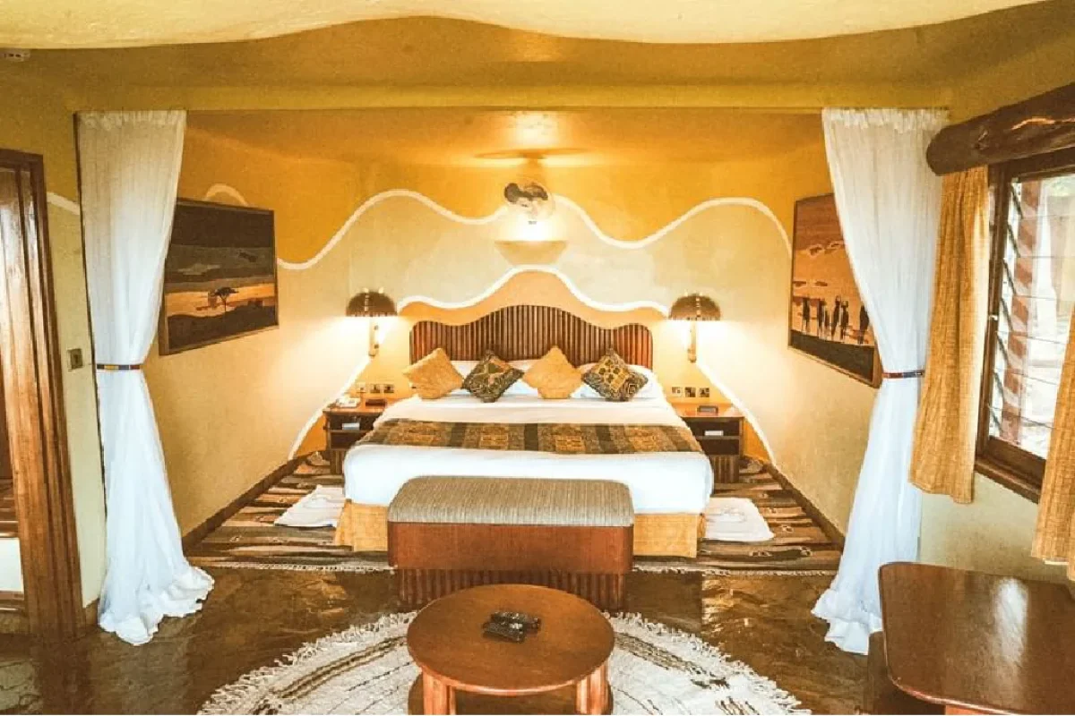 Luxury Amboseli Serena Safari Hotels Booked Online Through Crystal Tours Kenya (1)