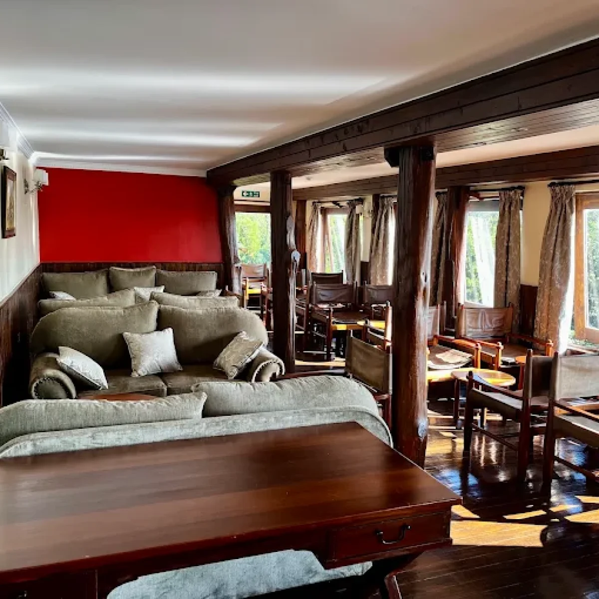 Treetops Lodge