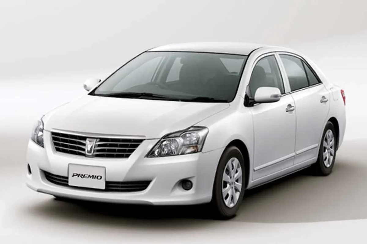 saloon car