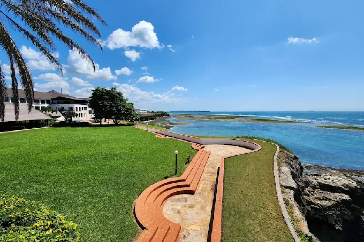 sea cliff hotel